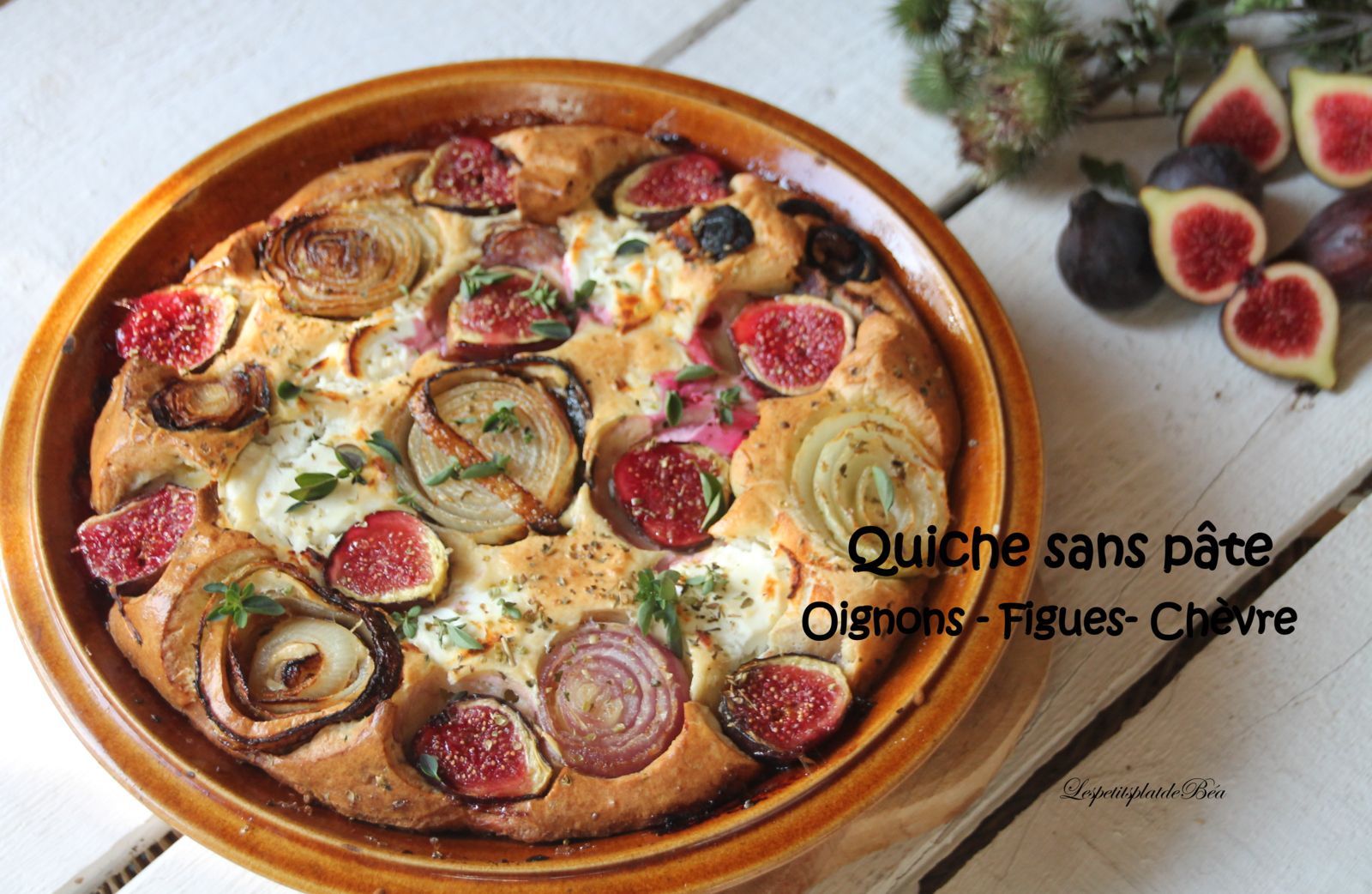 Quiche sans pâte oignons, figues et chèvre