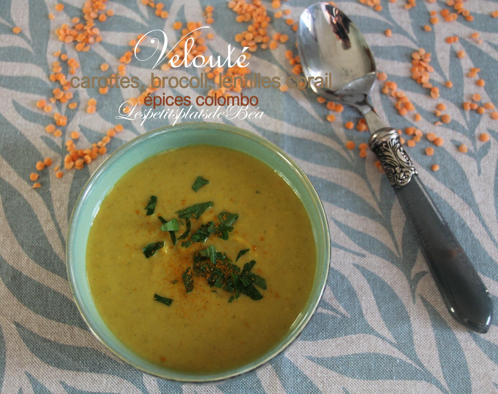 Velouté carottes, brocoli et lentilles corail aux épices à colombo