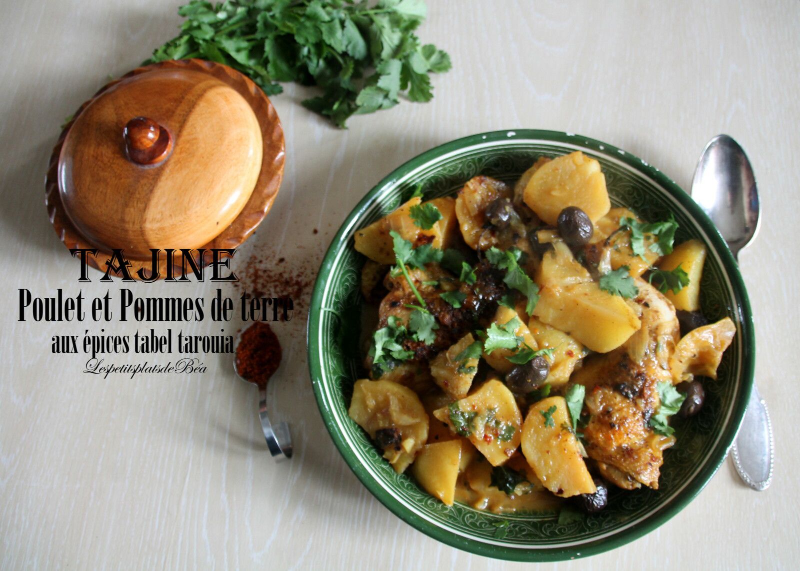 Tajine au poulet et pommes de terre aux épices tabel karouia