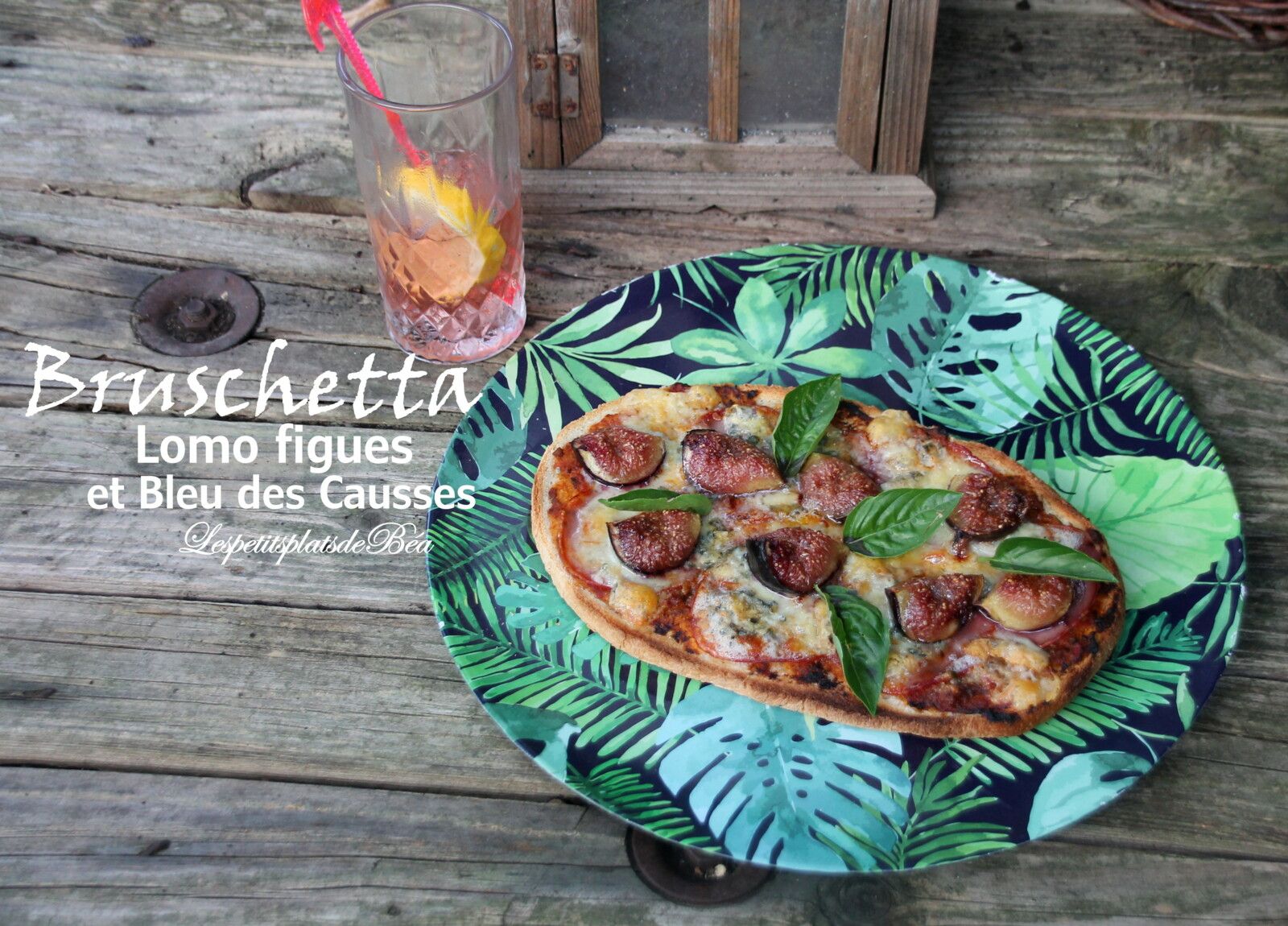 Bruschetta lomo, figues et bleu des Causses