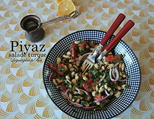 Piyaz, une salade turque aux haricots blancs