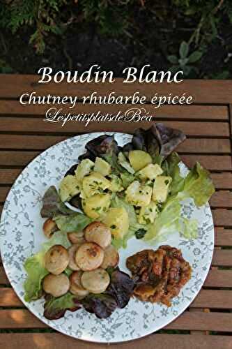 Boudin blanc au chutney de rhubarbe épicée