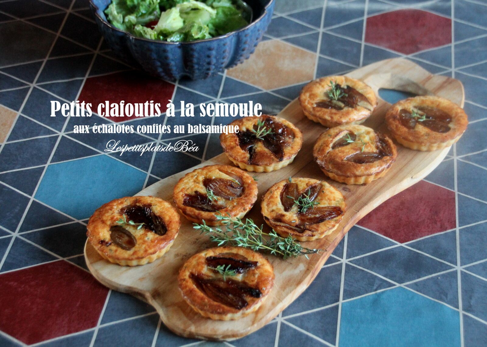 Petits clafoutis à la semoule aux échalotes confites au balsamique