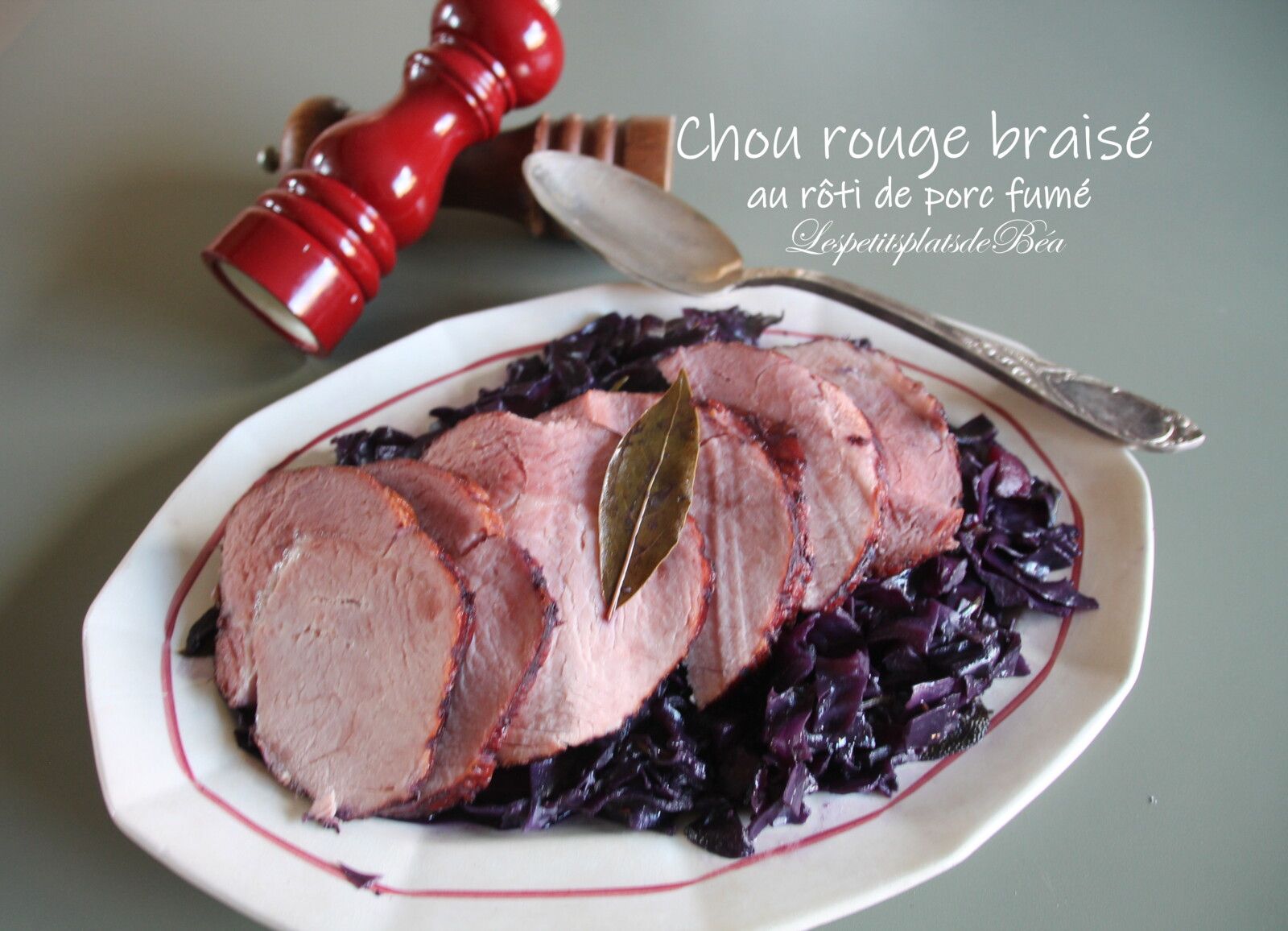 Chou rouge braisé au rôti de porc fumé