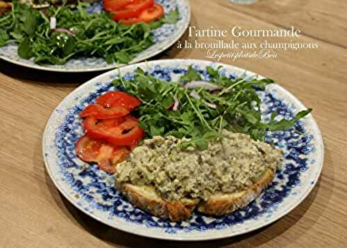 Tartine gourmande à la brouillade aux champignons