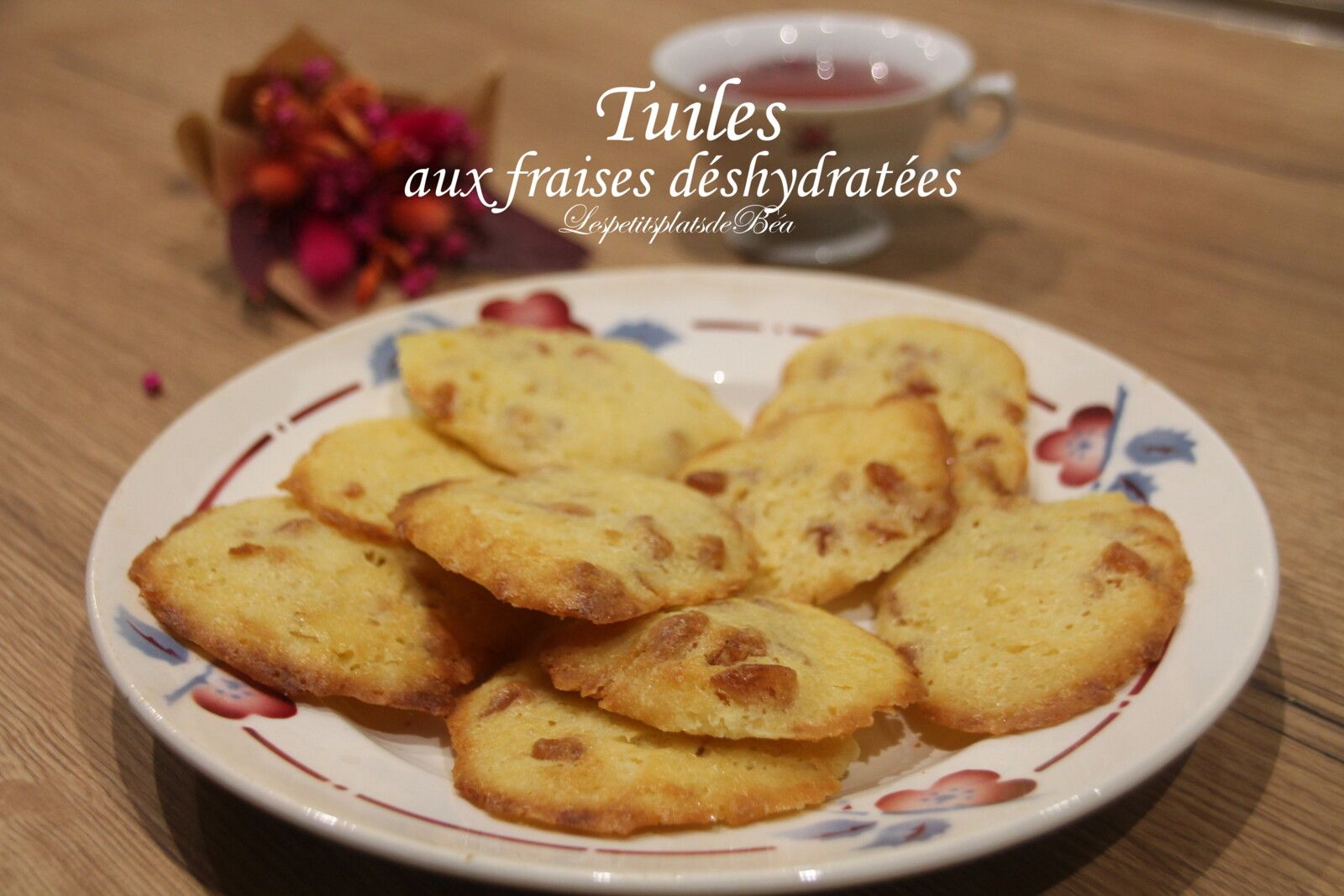 Tuiles aux fraises déshydratées