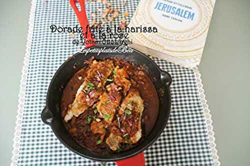 Dorade frite à la harissa et à la rose de Yotam Ottolenghi