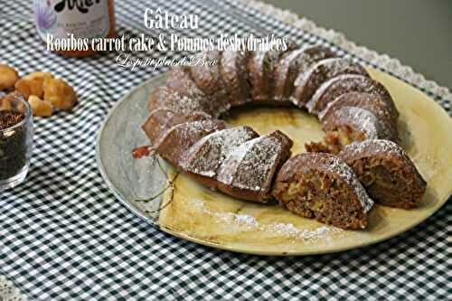 Gâteau au rooibos carrot cake et aux pommes déshydratées