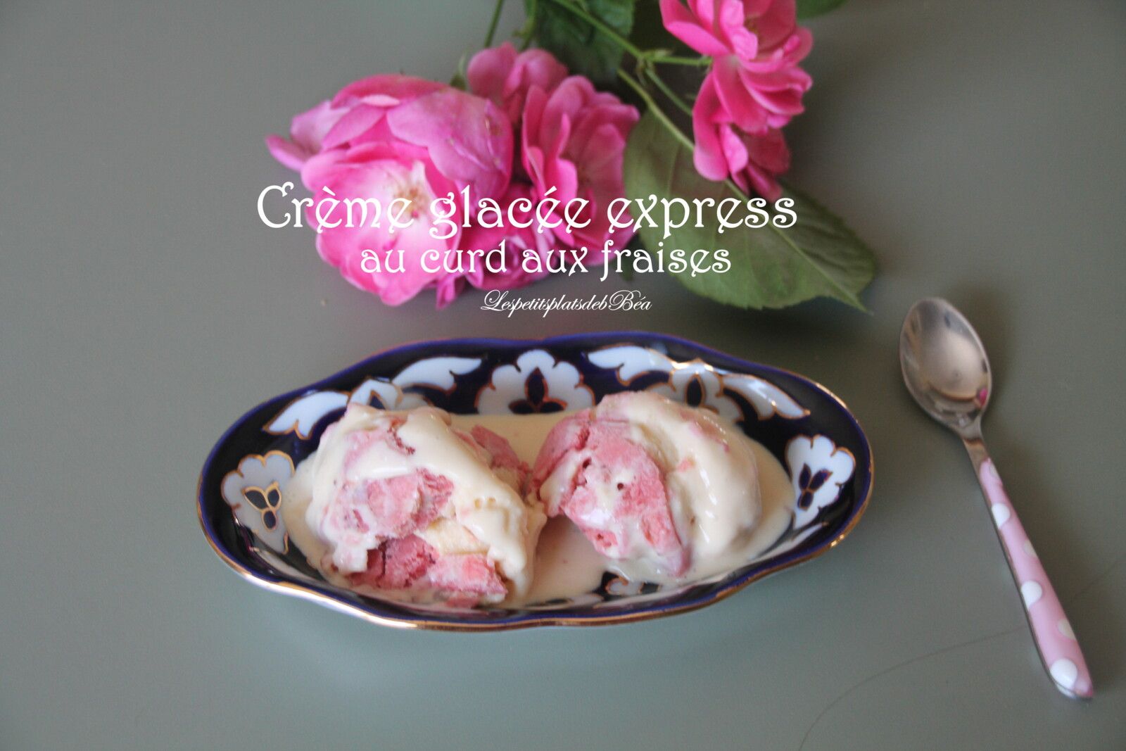 Crème glacée express au curd aux fraises