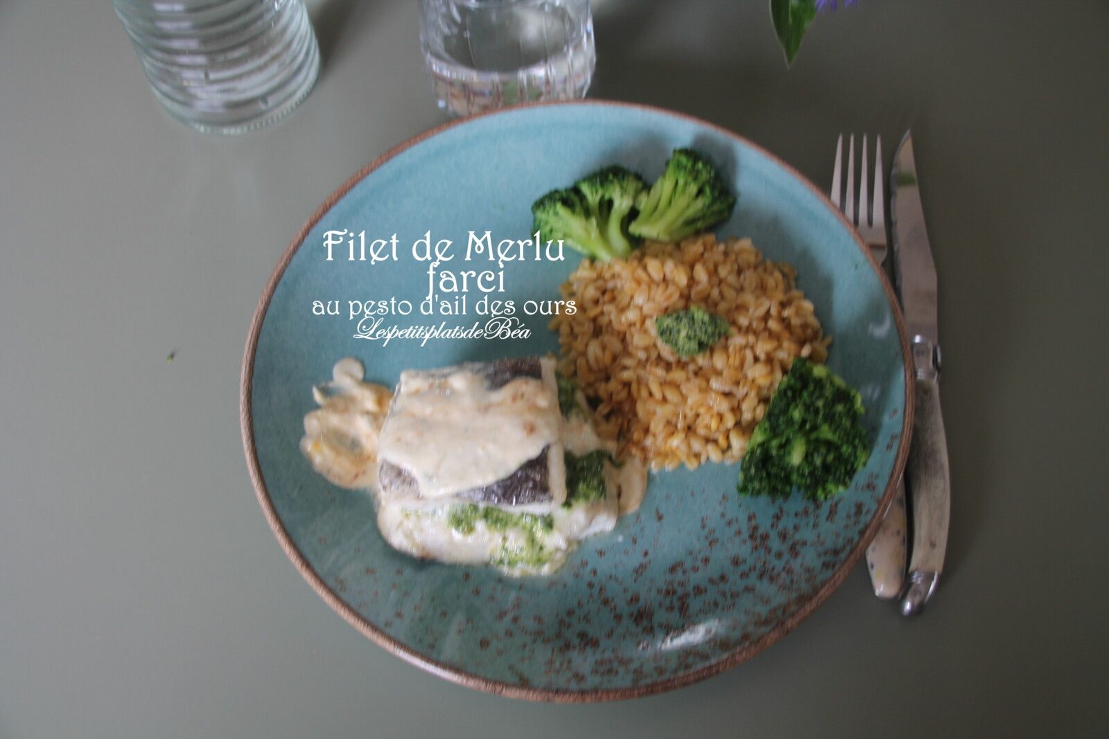 Filet de merlu farci au pesto d'ail des ours