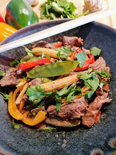 Émincés de bœuf sauté aux petits légumes aux saveurs d’Asie