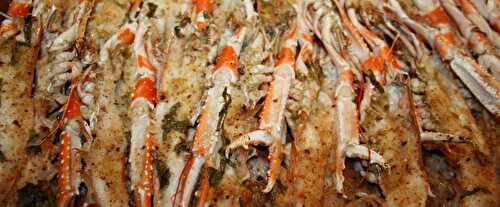 Langoustines gratinées au beurre de basilic cuisson au four sous le grill