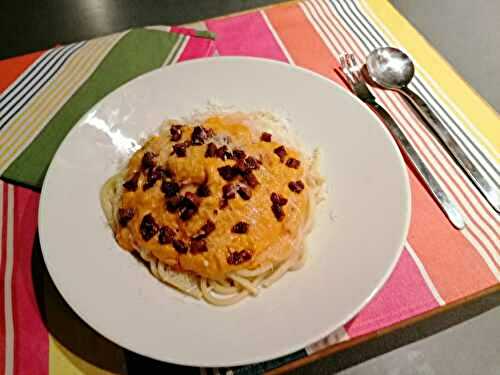 Spaghettis à la crème de potimarron au chorizo grillé