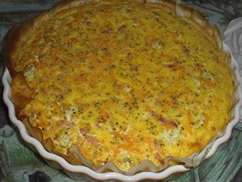 Quiche Boursin, lardons et carottes râpées