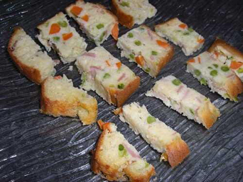 Cake jambon - carottes - petits pois