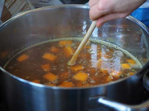 Bouillon de légumes maison