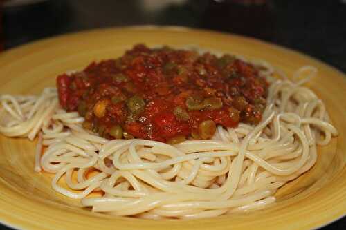 Spaghettis à la sauce bolognaise végétarienne