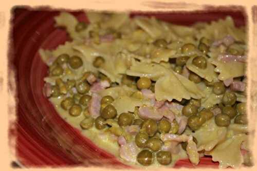 Pâtes aux petits pois et au jambon