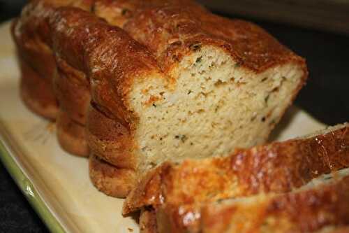 Cake au crabe et à la ciboulette