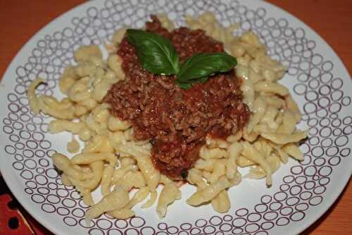 Spätzles à la bolognaise