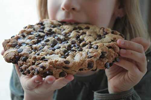 Cookies géants (beurre de cacahuètes et chocolat)