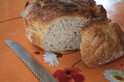 Pain à la farine complète et au levain