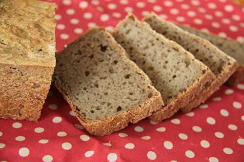 Pain au levain et au sarrasin