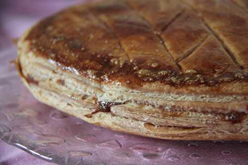 Galette des rois au chocolat et à la Fève Tonka