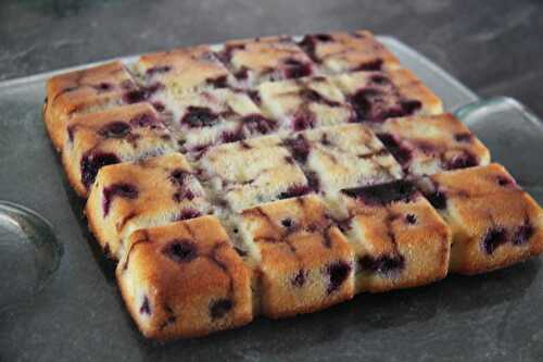 Gâteau rapide aux cerises (recette Tupperware)