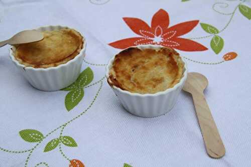 Fondant de fromage blanc sur compote de mirabelles