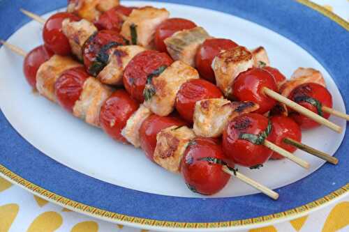 Brochettes de saumon aux tomates cerises à la plancha