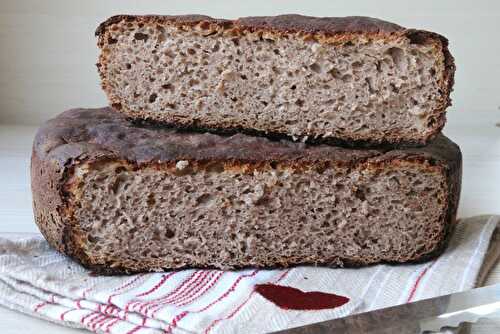 Pain cocotte au levain et à la farine de châtaigne