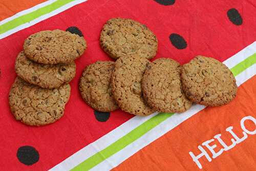 Cookies croustillants flocons d'avoine, raisins secs et pépites de chocolat