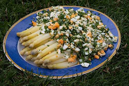 Asperges à la flamande