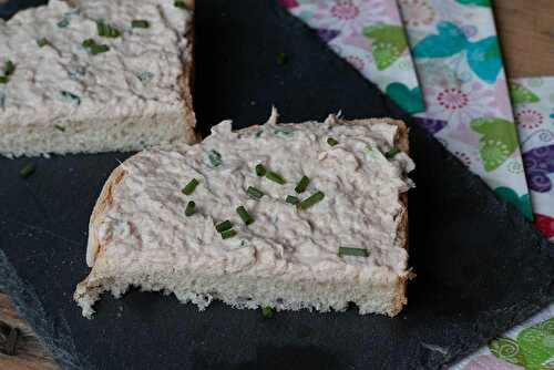 Rillettes de thon à la ciboulette