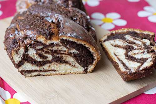 Nusszopf (brioche tressée alsacienne aux noisettes)