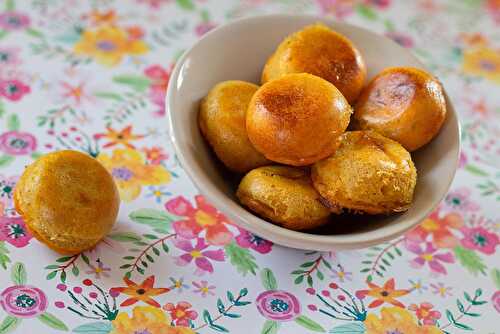 Petits bouchons au thon et au curry