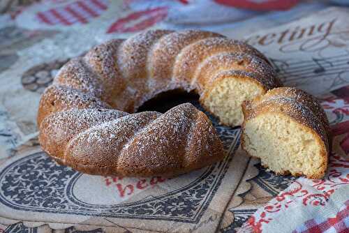 Gâteau 5 minutes au yaourt et à la noix de coco