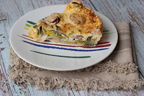 Tarte aux poireaux, saucisses de Montbéliard et Comté