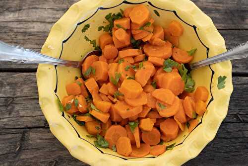 Salade de carottes à la marocaine (Khizou Mchermel)