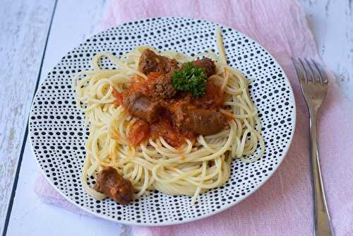 Spaghettis aux merguez et tomates séchées
