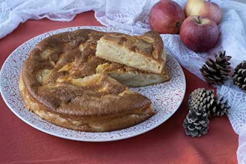 Gâteau aux pommes et à la crème fraîche