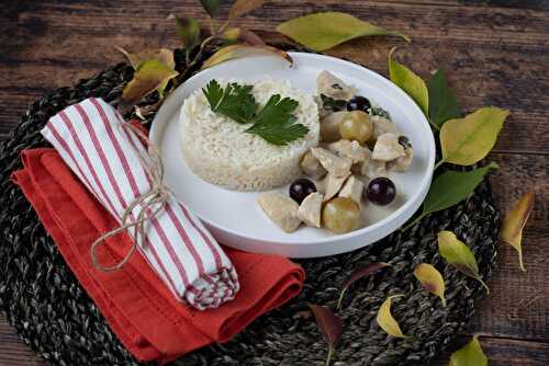 Poulet sauce au vin blanc et raisins frais