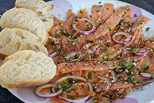 Carpaccio de saumon fumé citron basilic