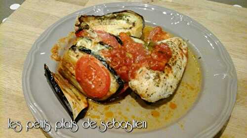 Aubergines au four et papillotes de blancs de poulet