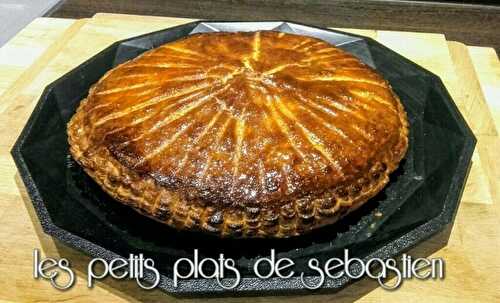 Galette des rois pommes et crème d'amandes