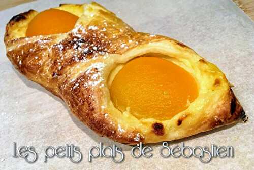 Oranais ou croissant aux abricots