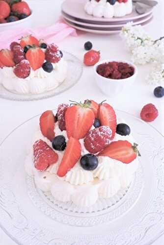 Pavlova aux fruits rouges