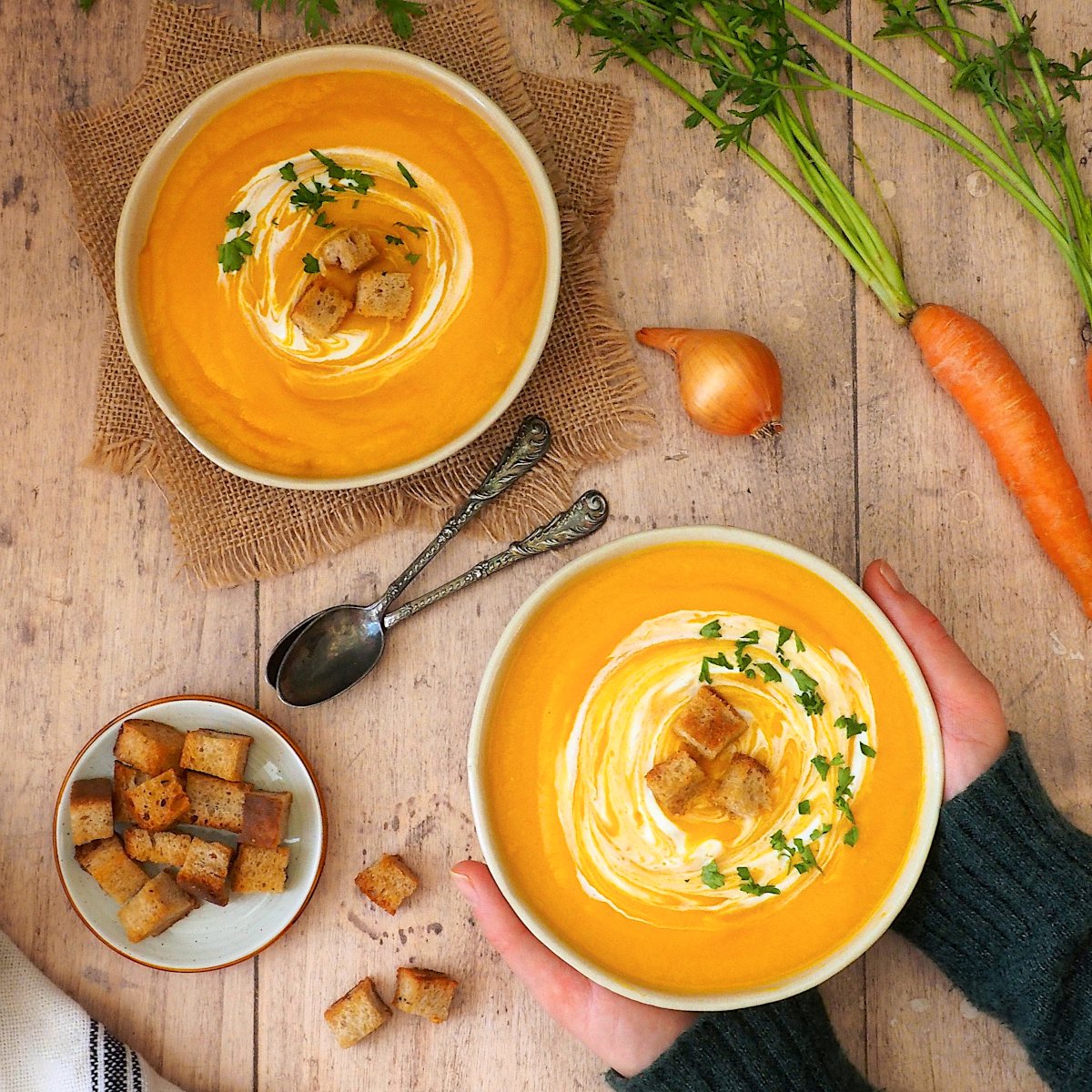 Soupe de légumes d’hiver (poireaux, carottes, pommes de terre)