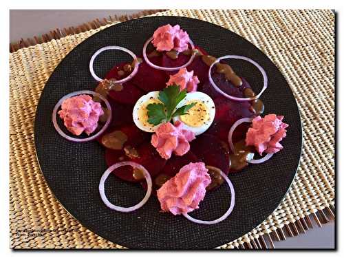 Betteraves et oignon rouges espuma de  betterave et vinaigrette au vinaigre balsamique